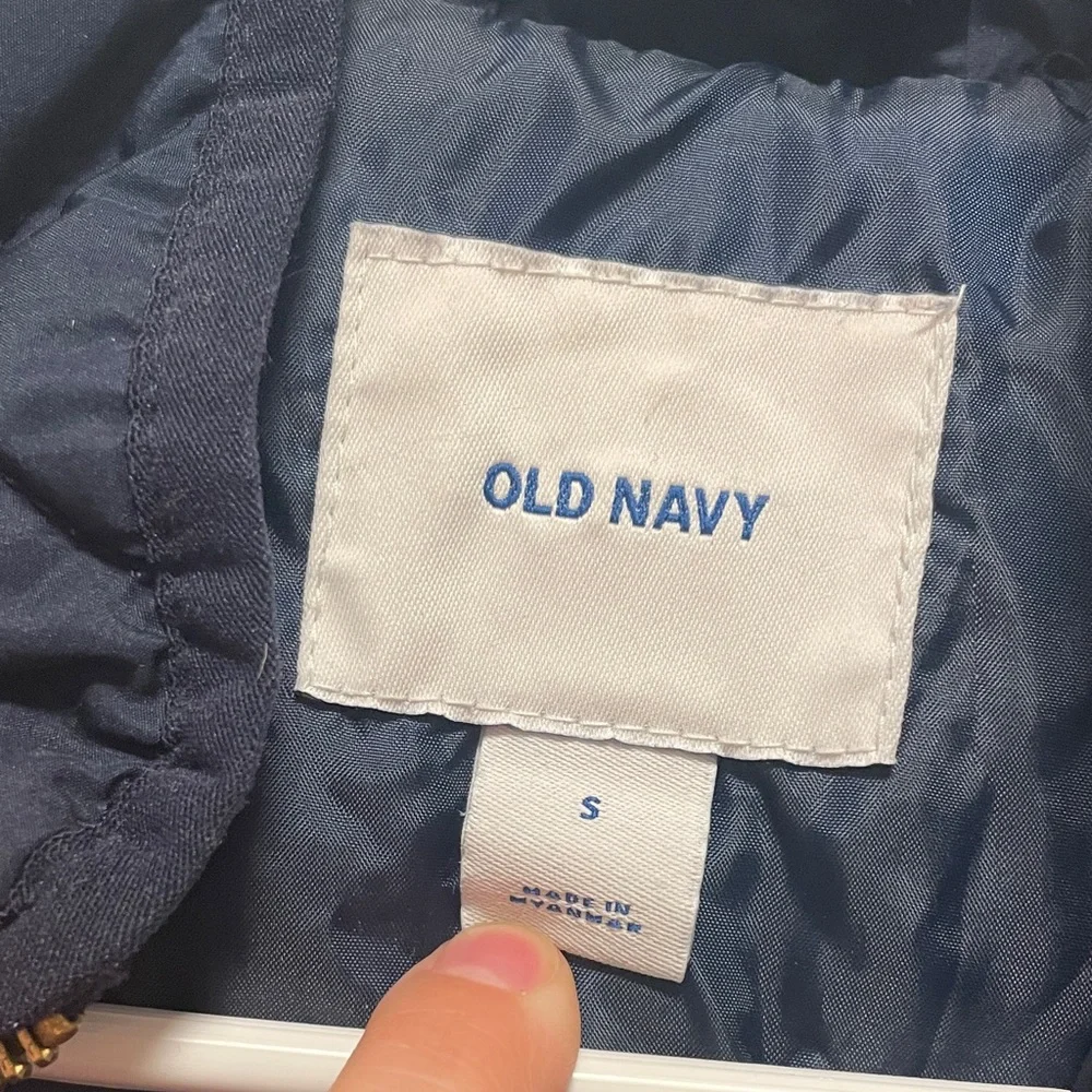 Old Navy Dark Blue Quilted Vest - Picture 3 of 5